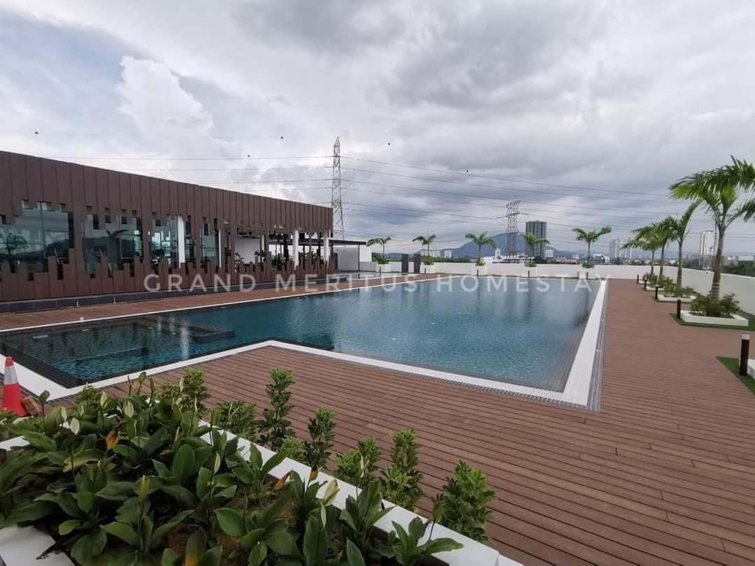 Grand Meritus Homestay @Penang Perai Esterno foto
